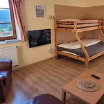 Kubu 3 Samostatny S Kuchyni Appartement